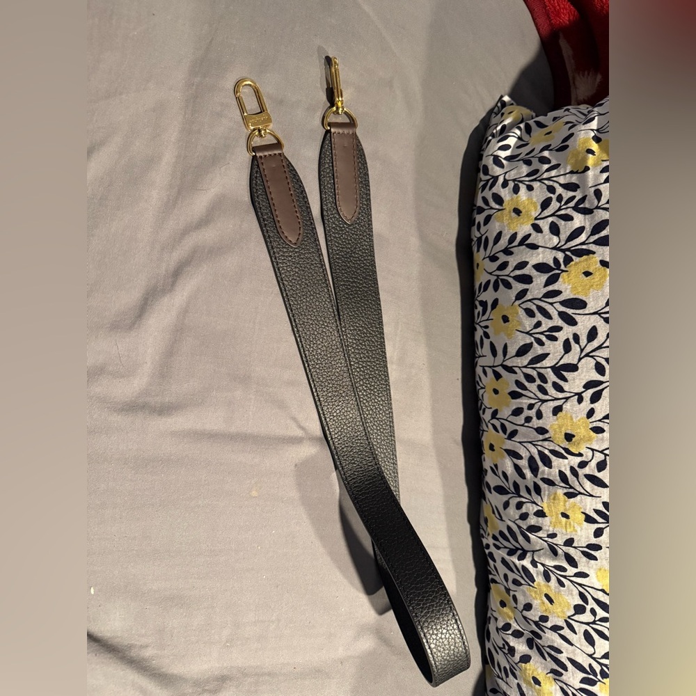 Louis Vuitton shoulder strap